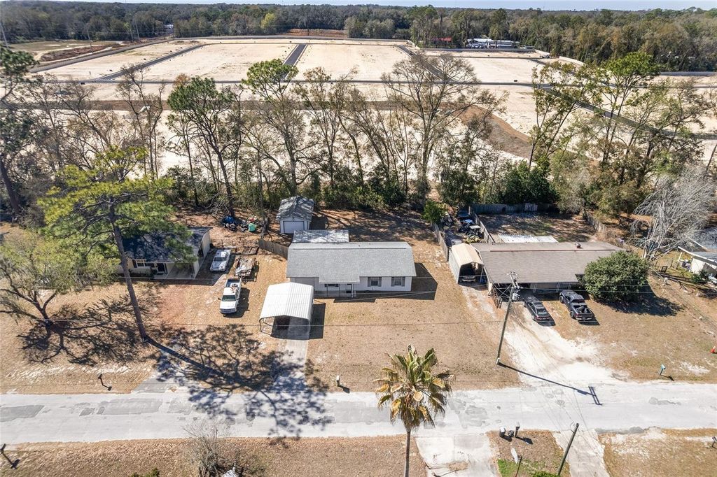 Image 64 of property listing at 3216 NE 22ND COURT, Ocala, FL 34479