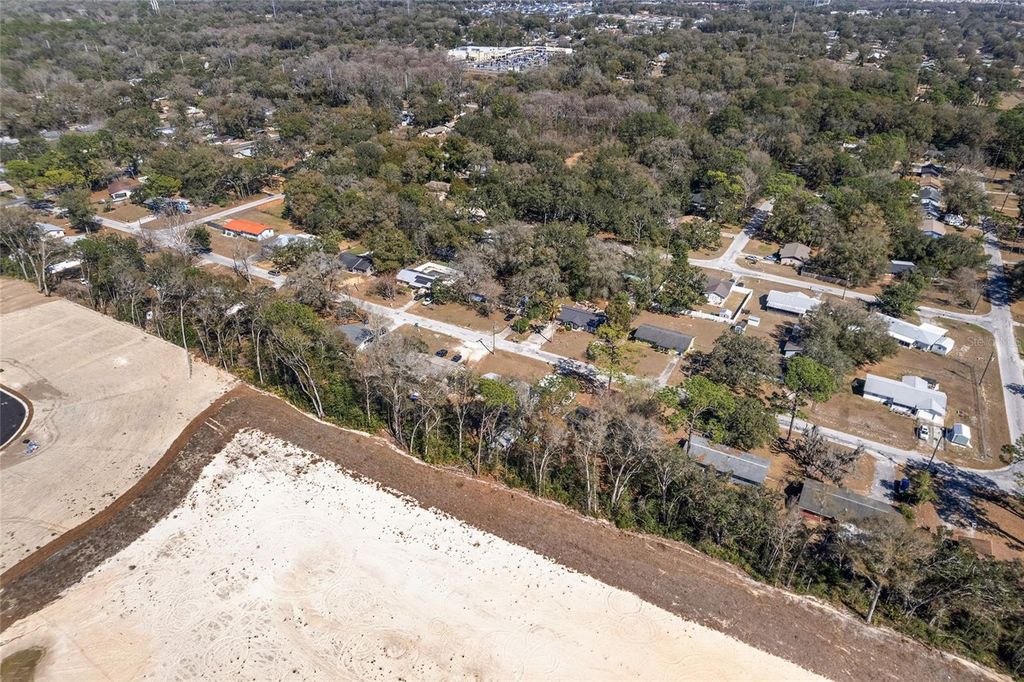 Image 69 of property listing at 3216 NE 22ND COURT, Ocala, FL 34479