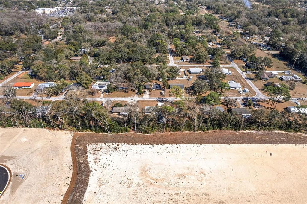 Image 71 of property listing at 3216 NE 22ND COURT, Ocala, FL 34479