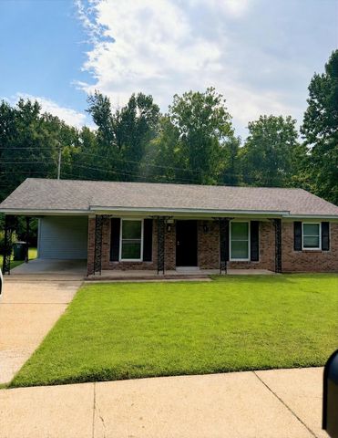 3090 SPRING HILL DR, Memphis, TN 38127