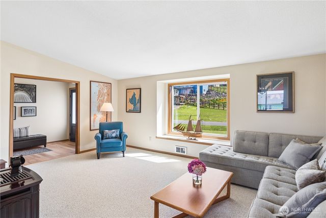 213 San Juan Drive, Port Townsend, WA 98368