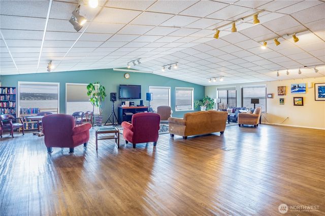 213 San Juan Drive, Port Townsend, WA 98368
