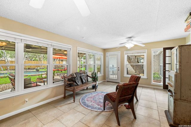 318 WHISPER WOOD LN, San Antonio, TX 78216