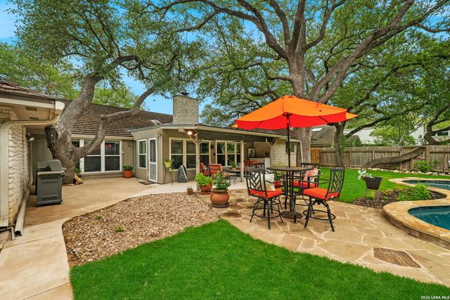 318 WHISPER WOOD LN, San Antonio, TX 78216