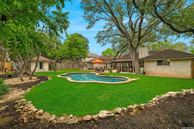 318 WHISPER WOOD LN, San Antonio, TX 78216