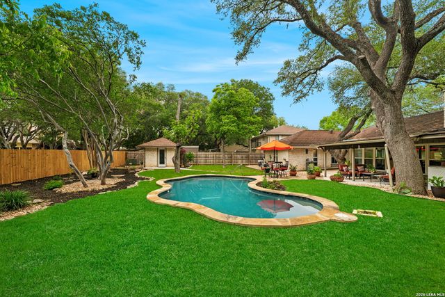 318 WHISPER WOOD LN, San Antonio, TX 78216