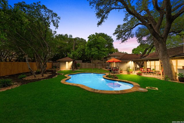 318 WHISPER WOOD LN, San Antonio, TX 78216