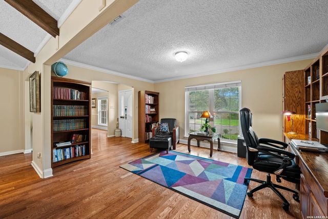 318 WHISPER WOOD LN, San Antonio, TX 78216