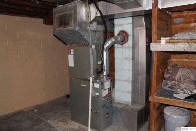 2507 Hancock Street, Bellevue, NE 68005