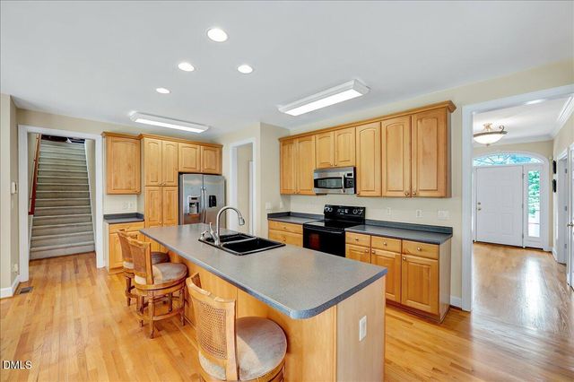 10 Bland Spring Place, Durham, NC 27713