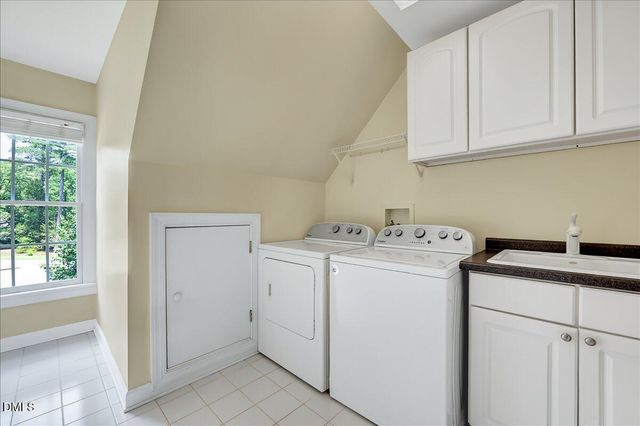 10 Bland Spring Place, Durham, NC 27713