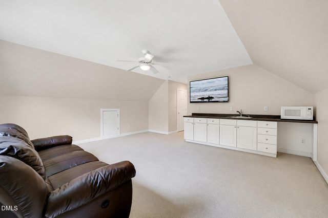 10 Bland Spring Place, Durham, NC 27713