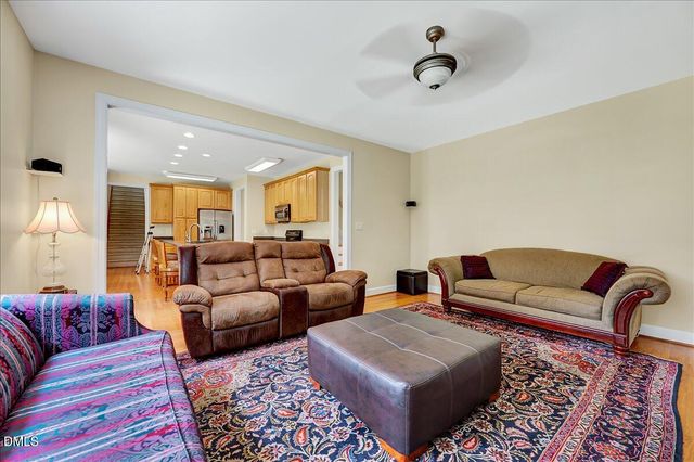 10 Bland Spring Place, Durham, NC 27713