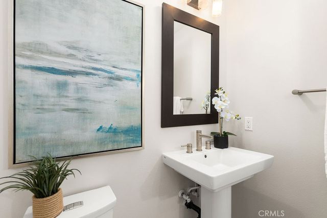 10 Jaripol, Rancho Mission Viejo, CA 92694