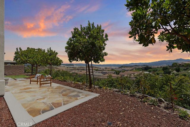 10 Jaripol, Rancho Mission Viejo, CA 92694