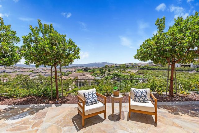 10 Jaripol, Rancho Mission Viejo, CA 92694