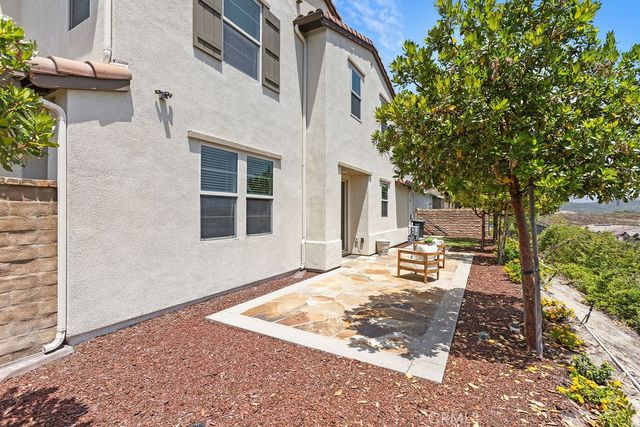 10 Jaripol, Rancho Mission Viejo, CA 92694