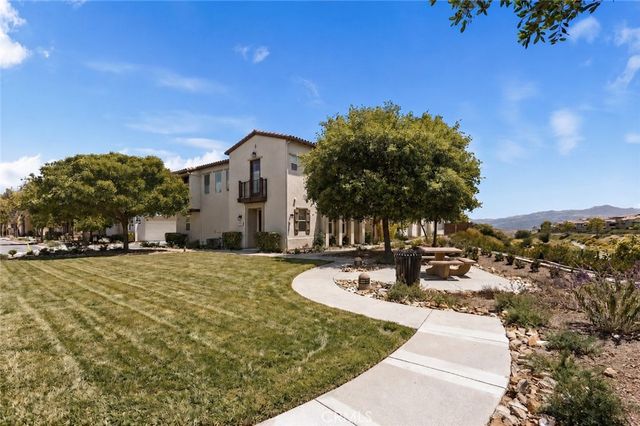 10 Jaripol, Rancho Mission Viejo, CA 92694
