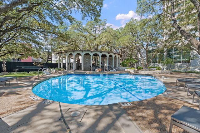 1801 Lavaca ST 12 K, Austin, TX 78701