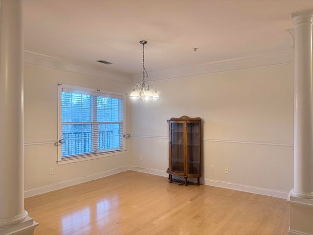 1025 Riverland Woods Place 423, Charleston, SC 29412