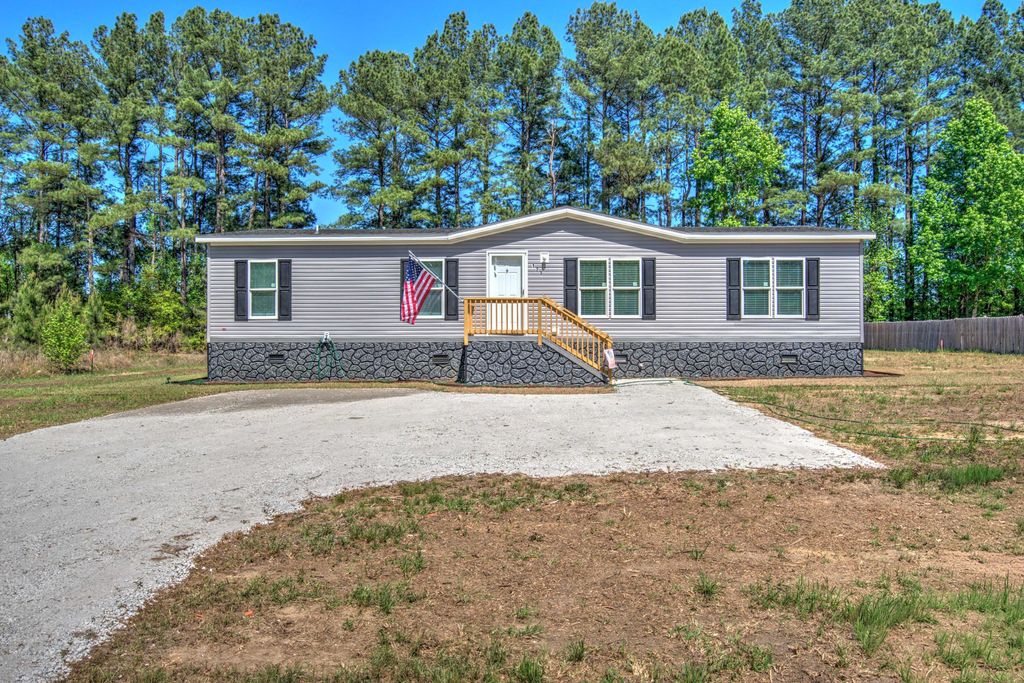 123 Firefly Lane, Orangeburg, SC 29118