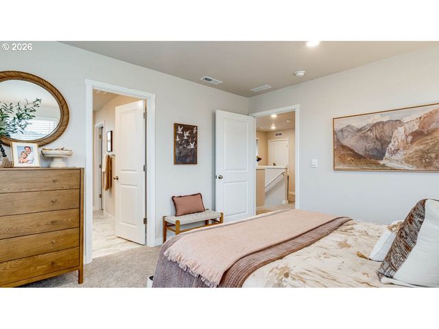 3558 Sw Battaglia Ave, Gresham, OR 97080