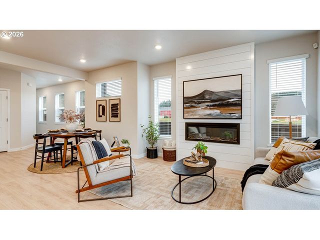 3558 Sw Battaglia Ave, Gresham, OR 97080