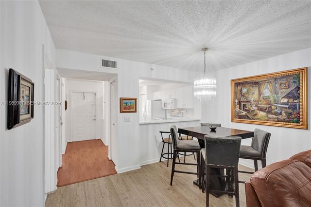 9511 Weldon Circle G306, Tamarac, FL 33321