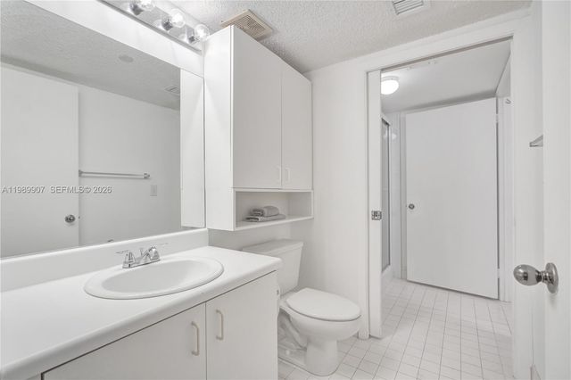 9511 Weldon Circle G306, Tamarac, FL 33321