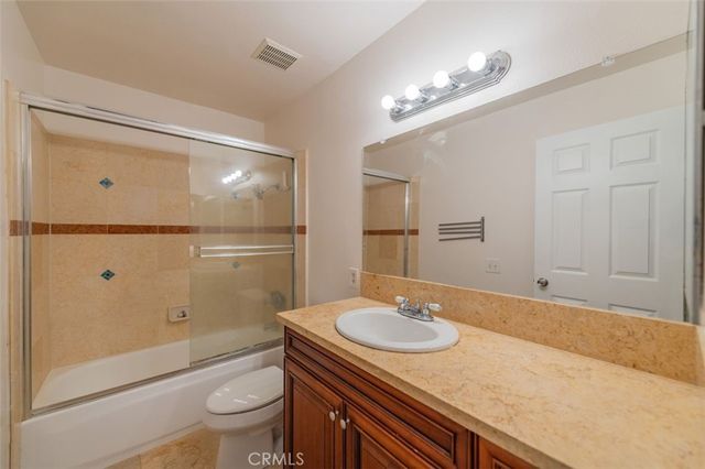 318 S Prospectors 44, Diamond Bar, CA 91765