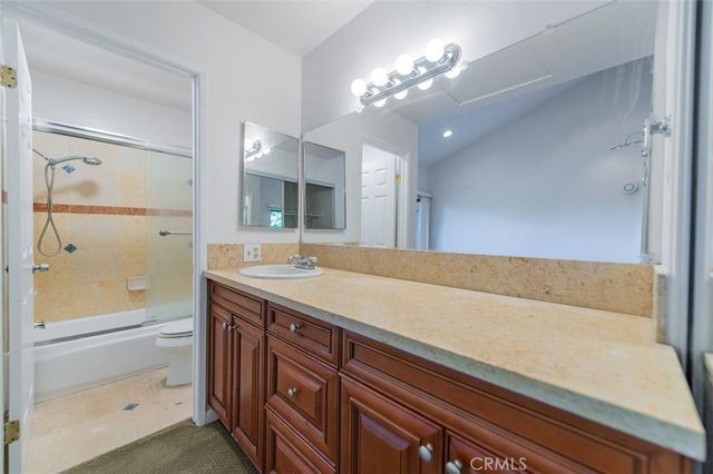 318 S Prospectors 44, Diamond Bar, CA 91765
