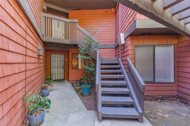 318 S Prospectors 44, Diamond Bar, CA 91765
