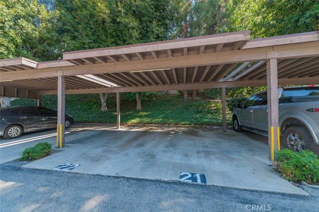 318 S Prospectors 44, Diamond Bar, CA 91765