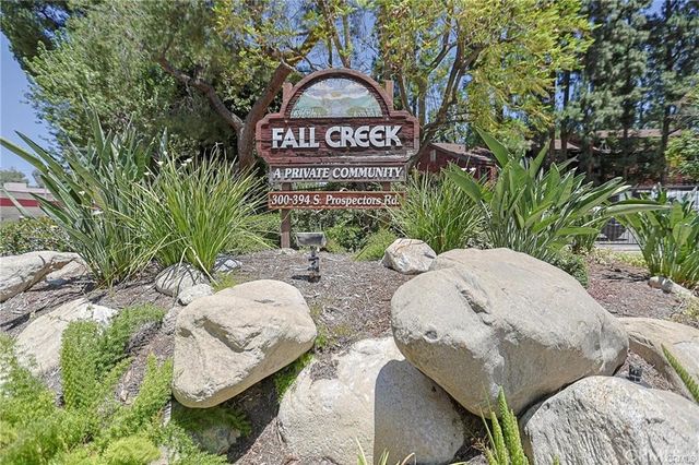 318 S Prospectors 44, Diamond Bar, CA 91765