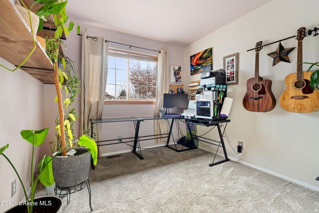 2141 W ROUSSEAU DR, Coeur D'alene, ID 83815