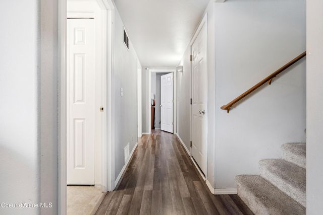 2141 W ROUSSEAU DR, Coeur D'alene, ID 83815