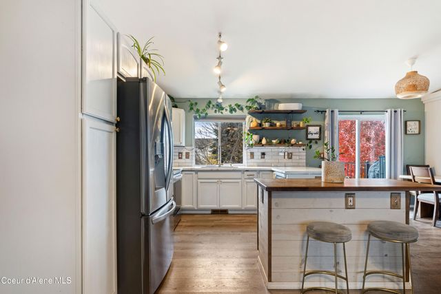 2141 W ROUSSEAU DR, Coeur D'alene, ID 83815