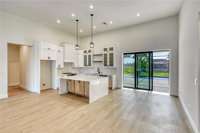 217 ROTONDA BOULEVARD S, Rotonda West, FL 33947