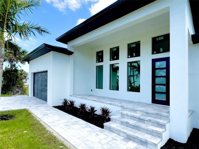 217 ROTONDA BOULEVARD S, Rotonda West, FL 33947