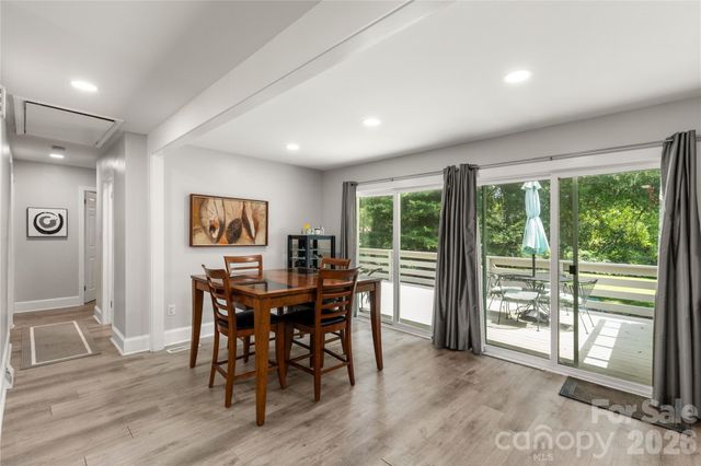 1405 Lakeview Drive, Pineville, NC 28134