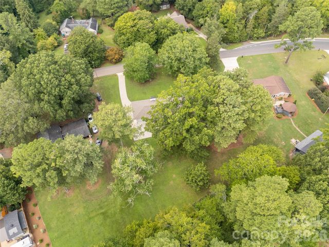 1405 Lakeview Drive, Pineville, NC 28134