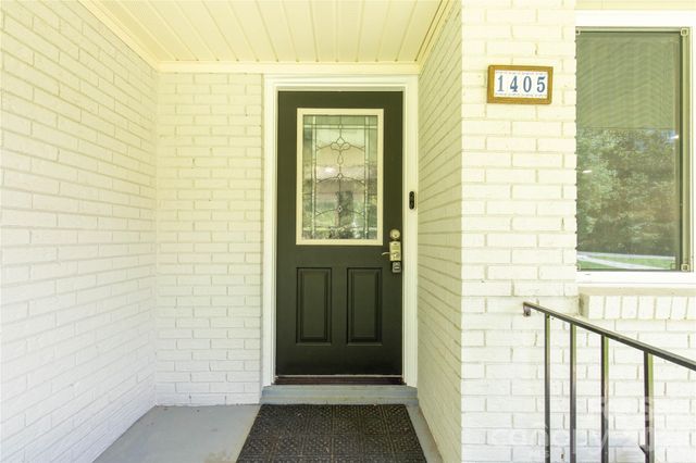 1405 Lakeview Drive, Pineville, NC 28134