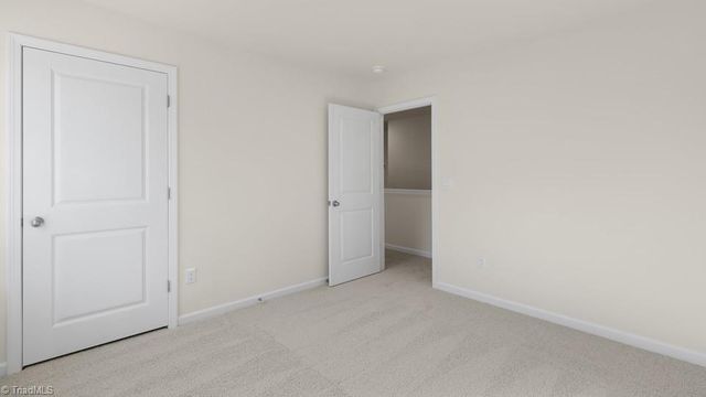 599 Forest Creek Drive, Winston-salem, NC 27107