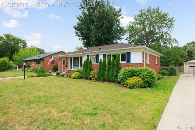 35327 Hathaway Street, Livonia, MI 48150