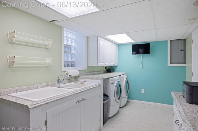 35327 Hathaway Street, Livonia, MI 48150