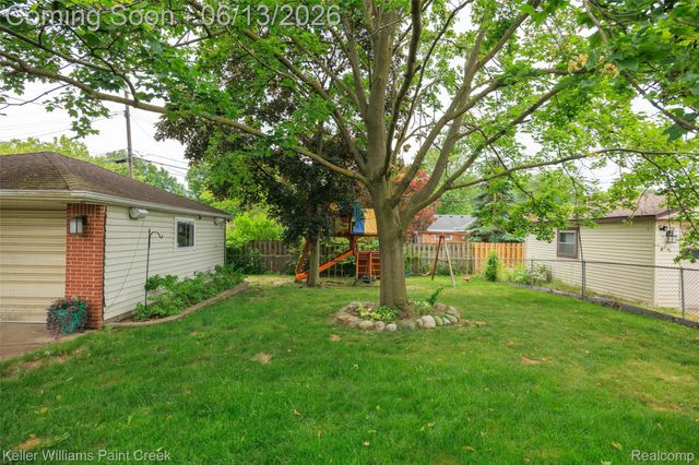 35327 Hathaway Street, Livonia, MI 48150