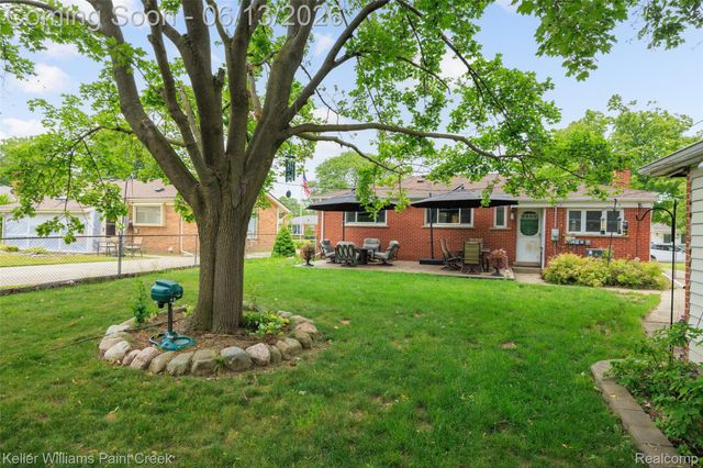 35327 Hathaway Street, Livonia, MI 48150