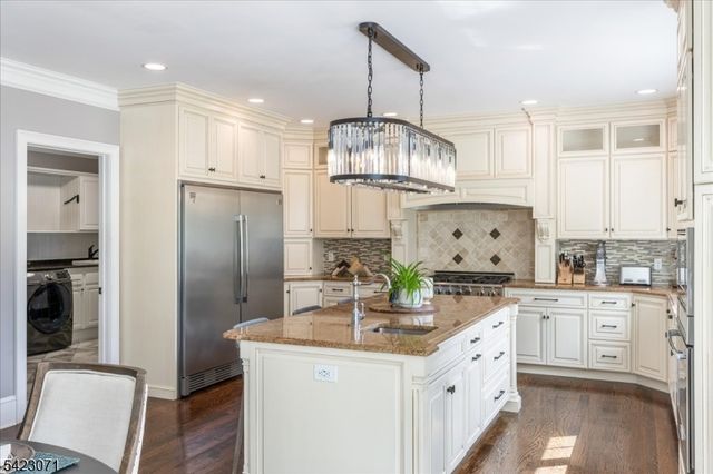 29 Tumble Falls Rd, Kingwood Twp., NJ 08559