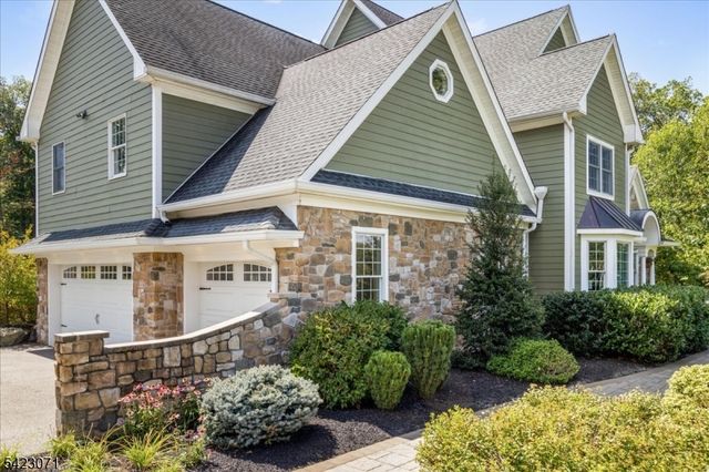 29 Tumble Falls Rd, Kingwood Twp., NJ 08559