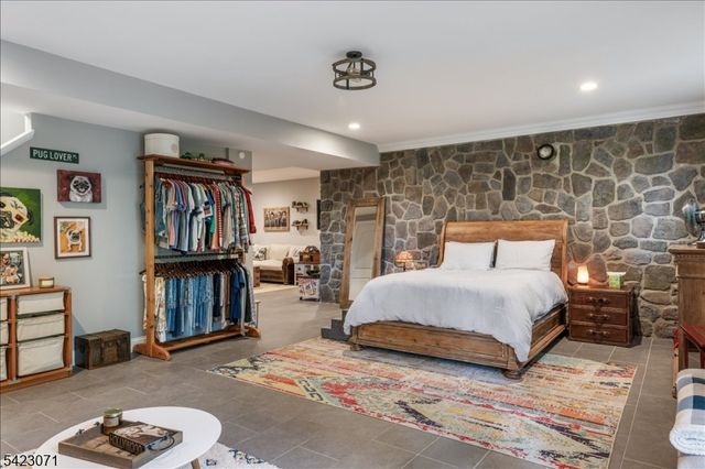 29 Tumble Falls Rd, Kingwood Twp., NJ 08559
